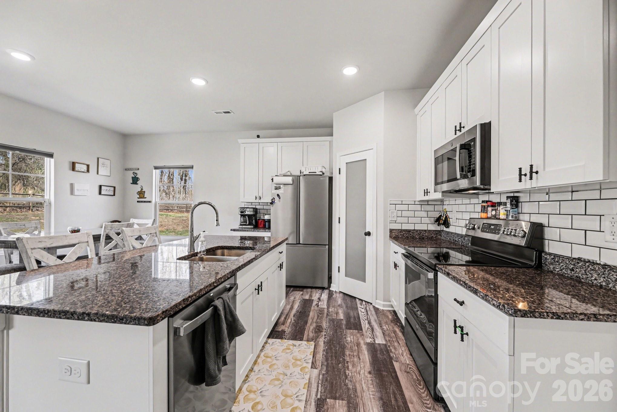 Granite Commons - Residential