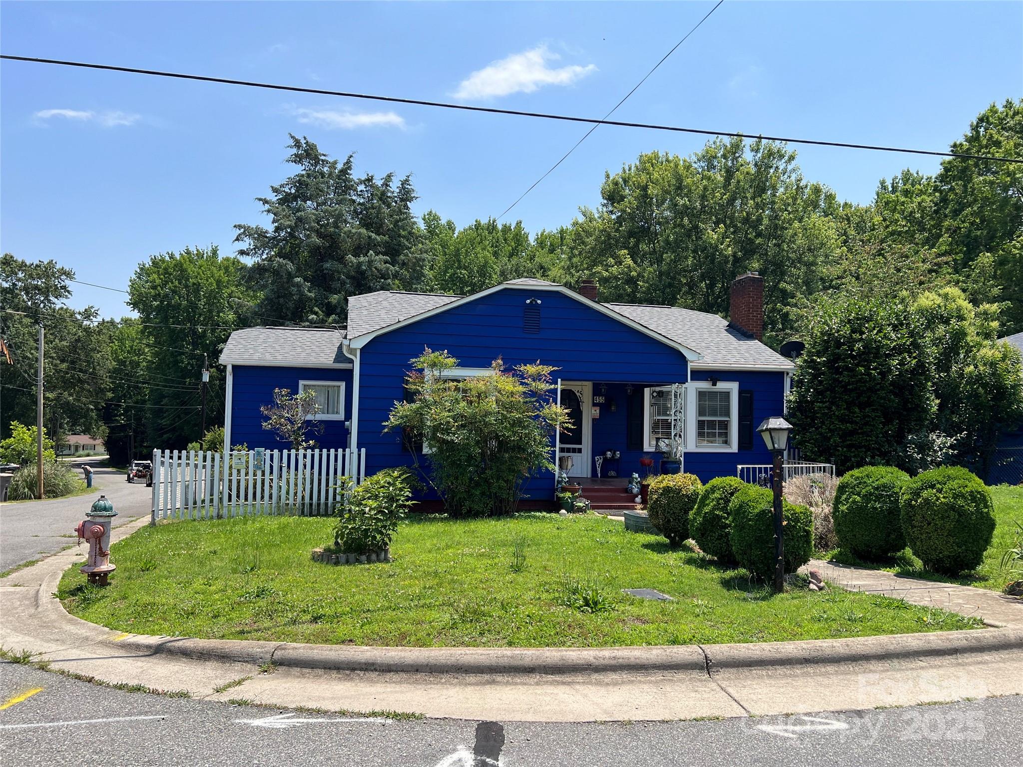 455 Wood Avenue