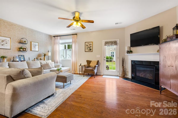 7044 WOODSBAY LN, ROCK HILL, SC 29732 - Image d2db5b891f9b80b0c869ea55ca5bfe93/2145959572