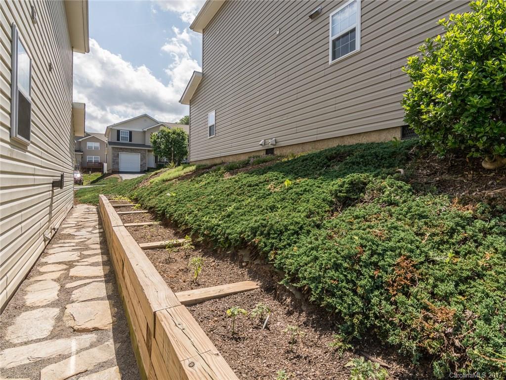 Brookhaven Village - Residential