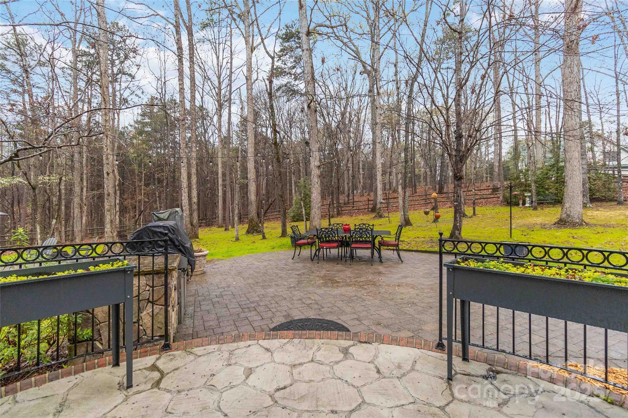 Aero Plantation - Residential