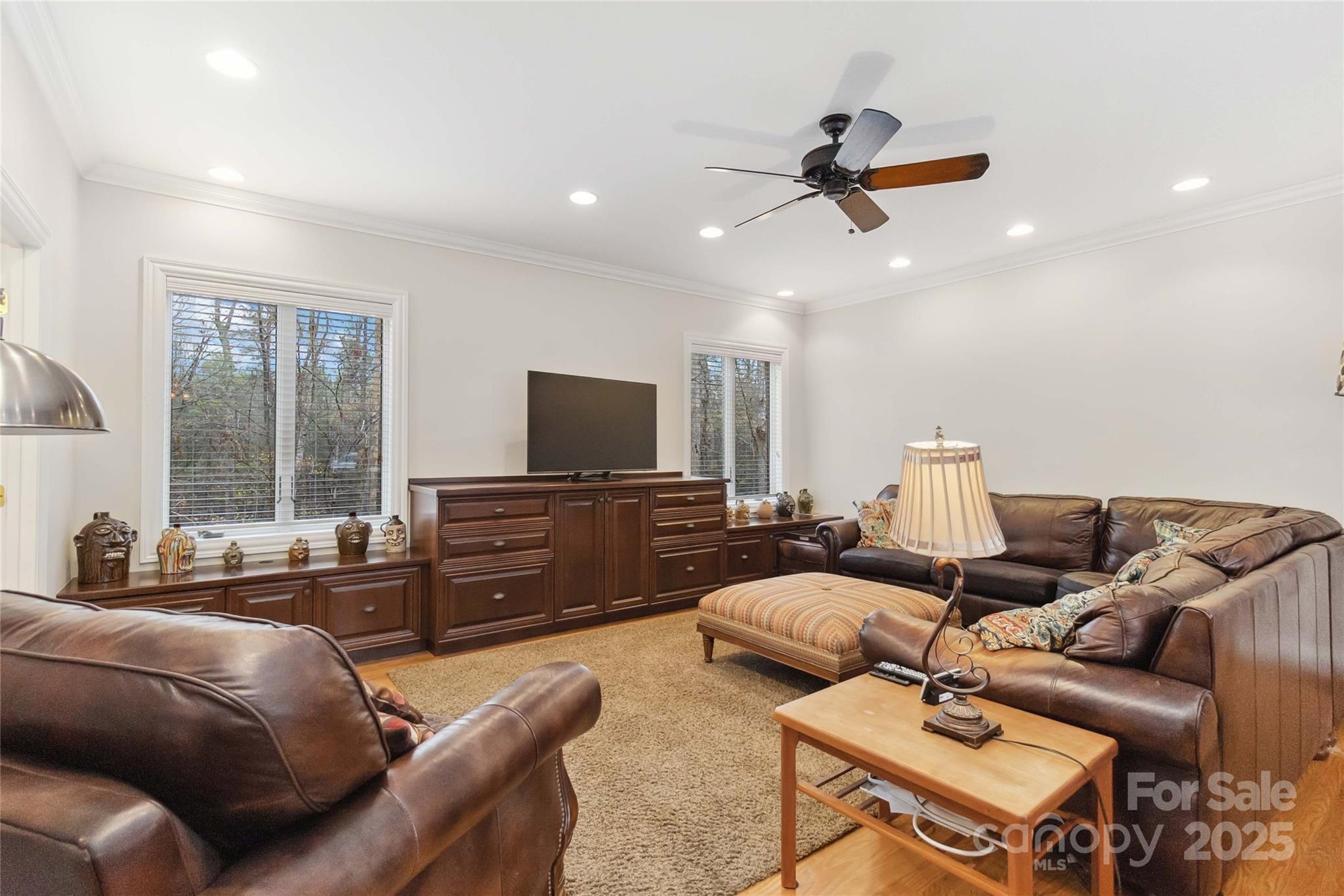 Aero Plantation - Residential