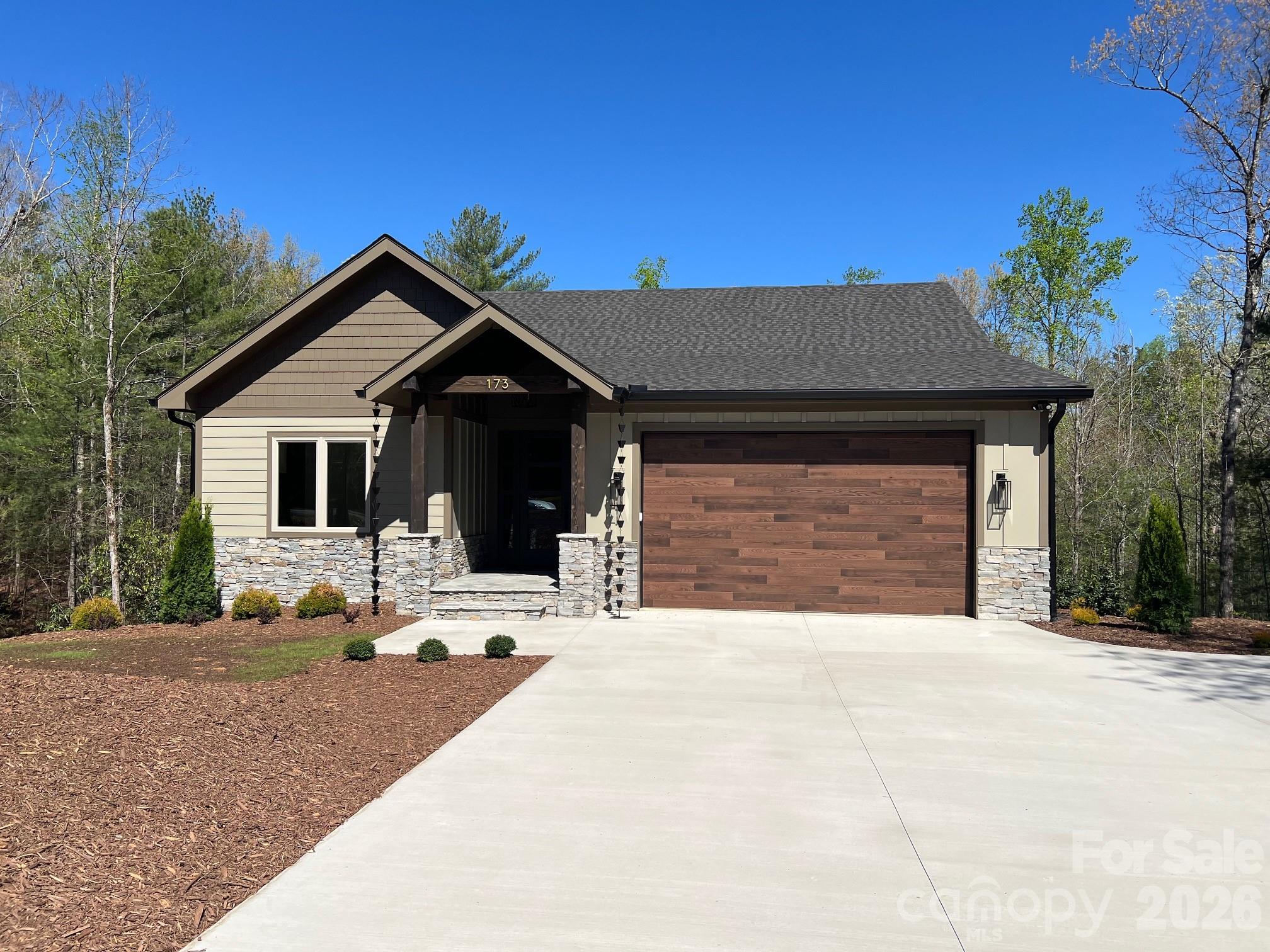 The Arbor at Lake James - Residential
