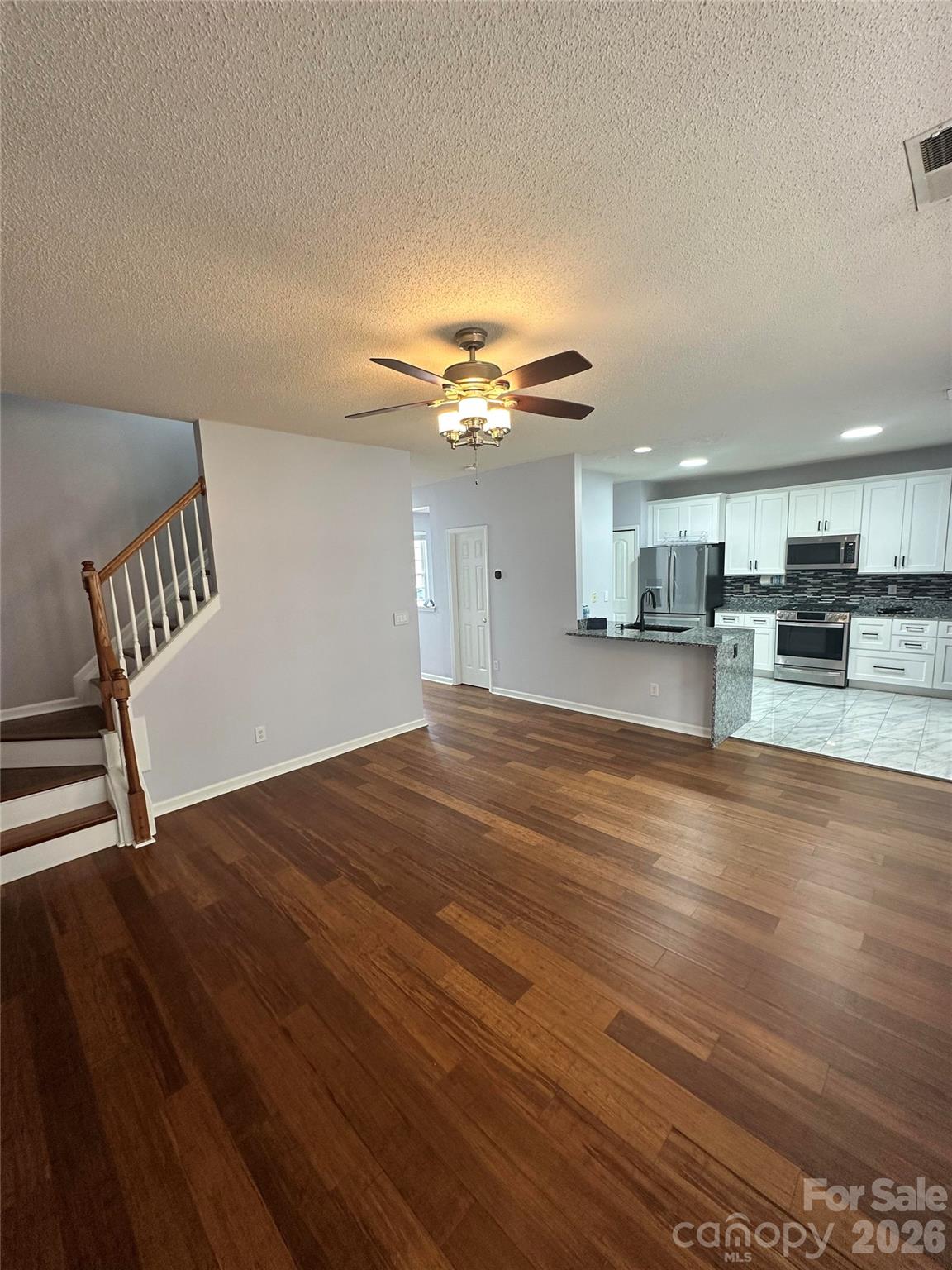 Glen Hollow - Residential