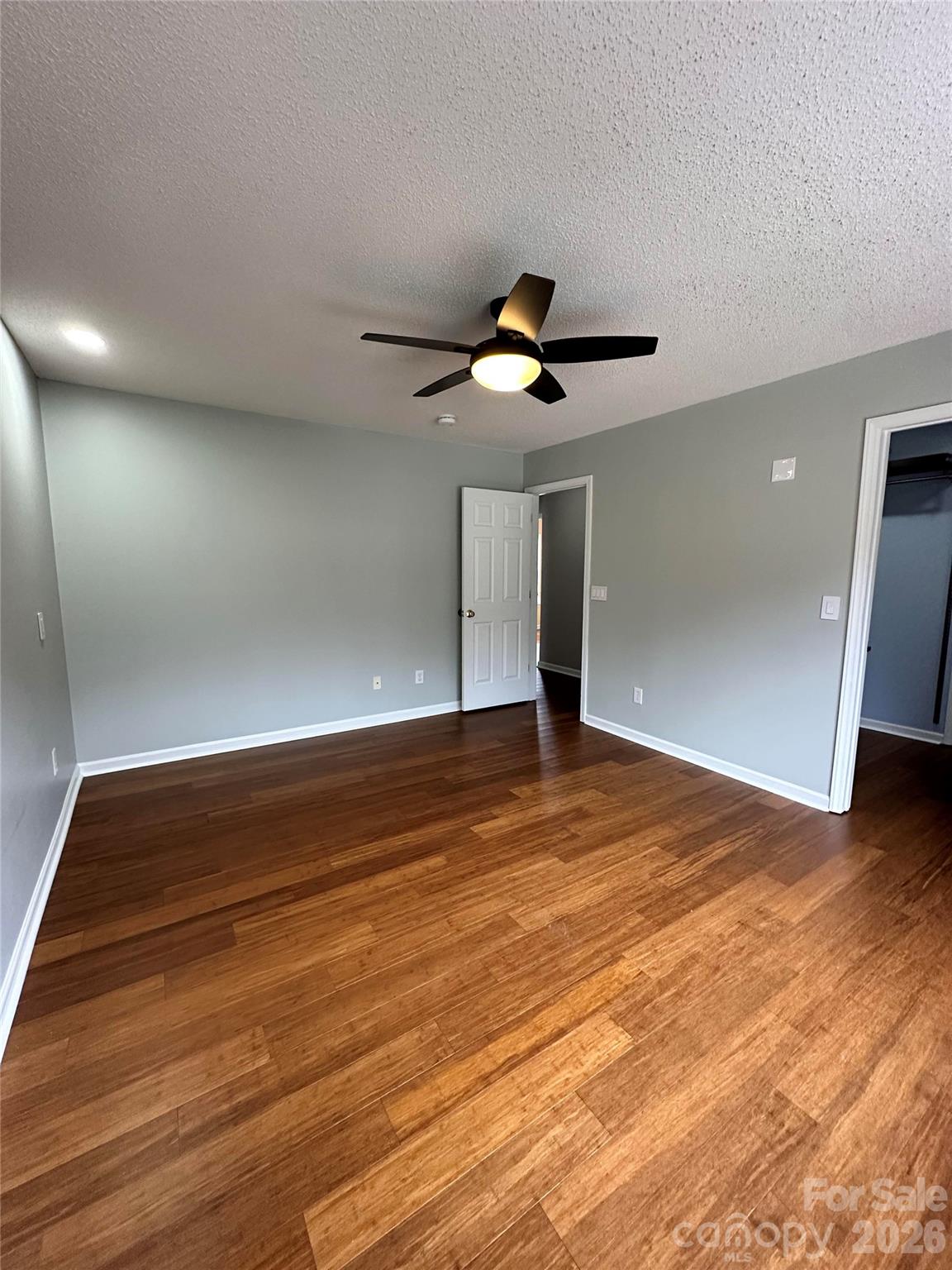 Glen Hollow - Residential