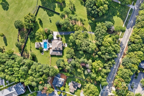 Photo of 1340 Sardis Road N, Charlotte, NC 28270 (MLS # 4437991)