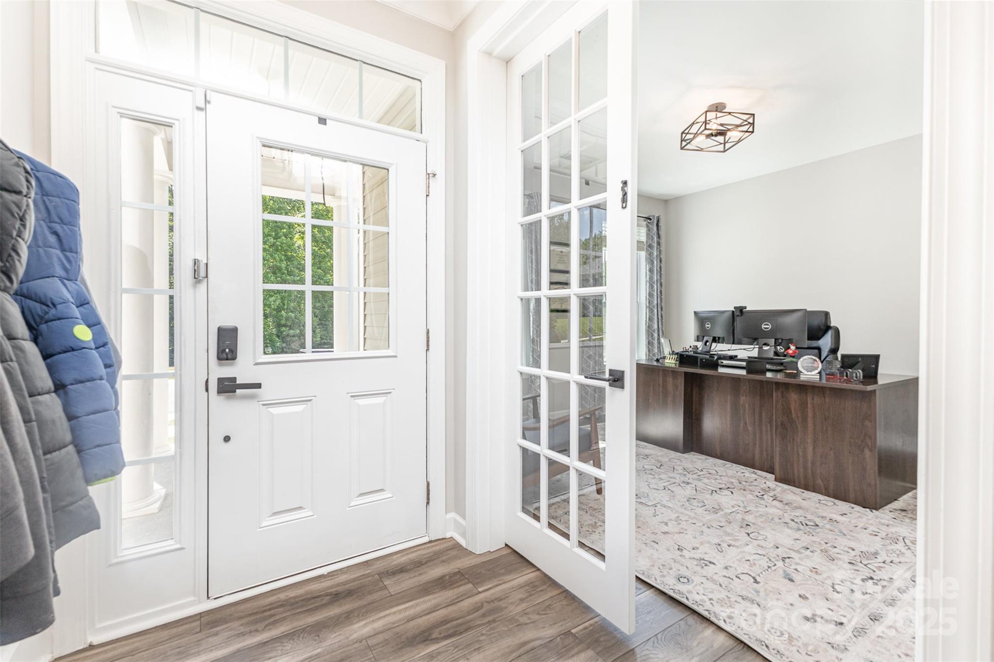 2732 Berkhamstead Circle