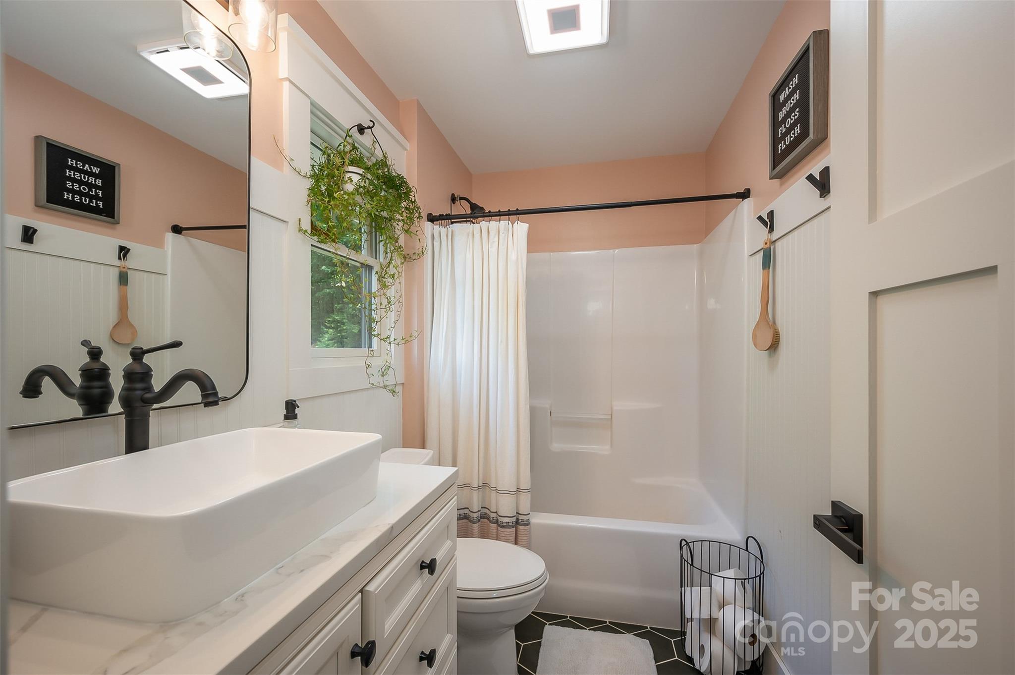 The Sanctuary of Tryon - Residential