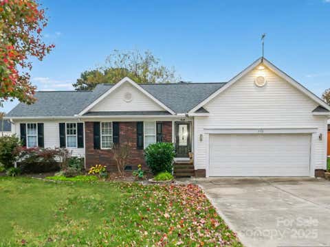 Photo for 710 E Mills Drive