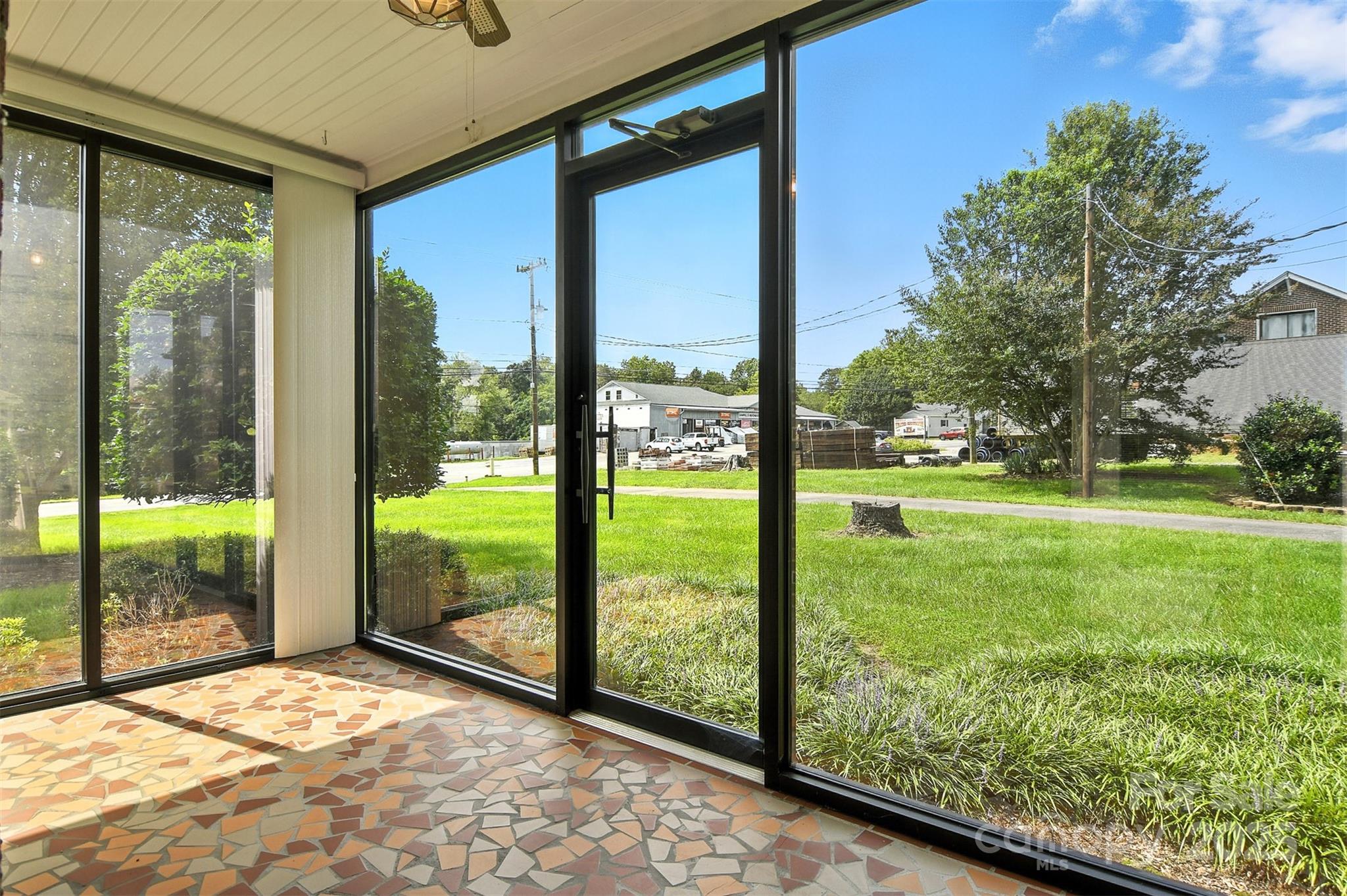 3968 US Hwy 321A Highway