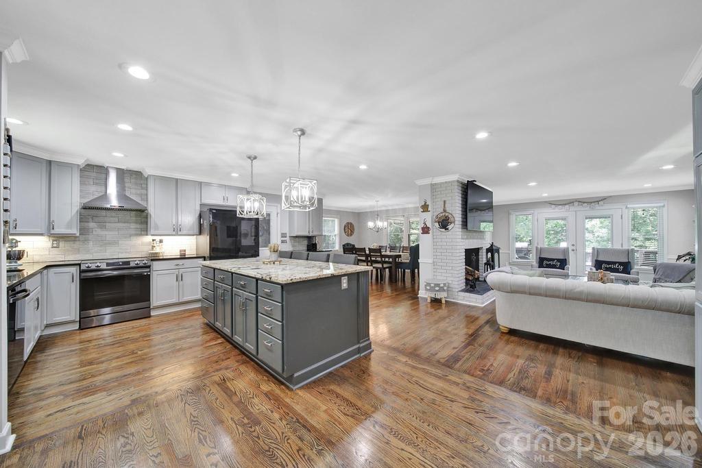 Meadow Lakes - Residential