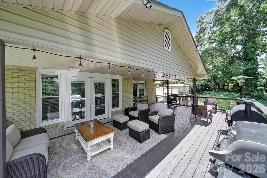 Meadow Lakes - Residential