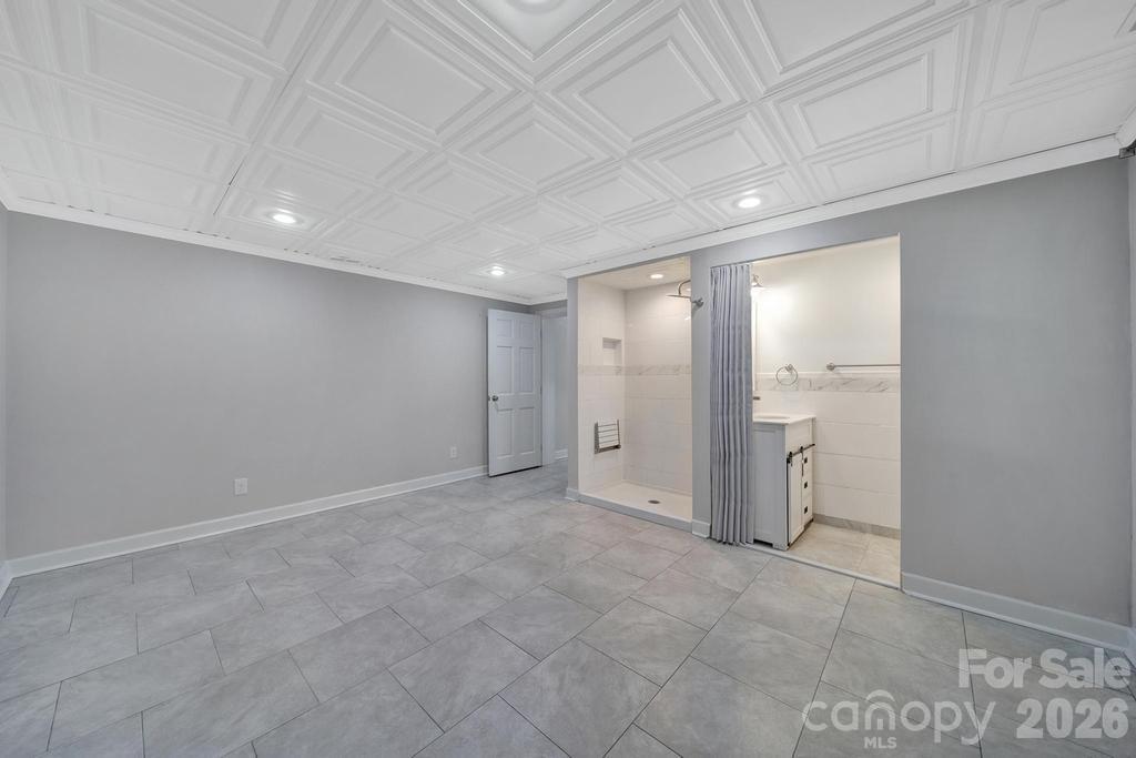 Meadow Lakes - Residential