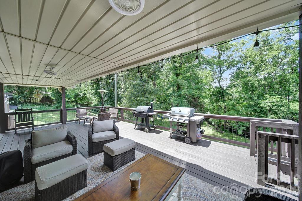 Meadow Lakes - Residential