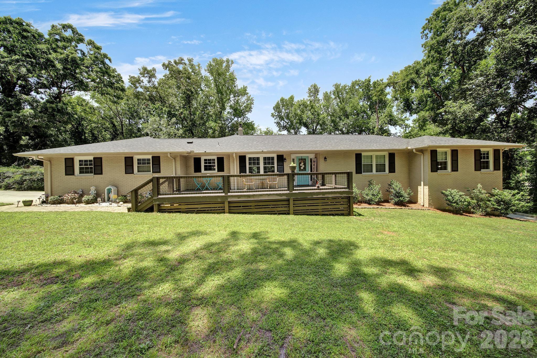 Meadow Lakes - Residential