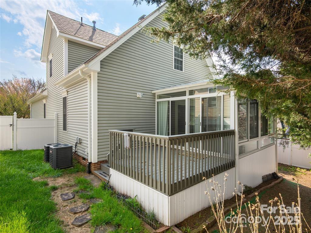 East Ridge - Residential