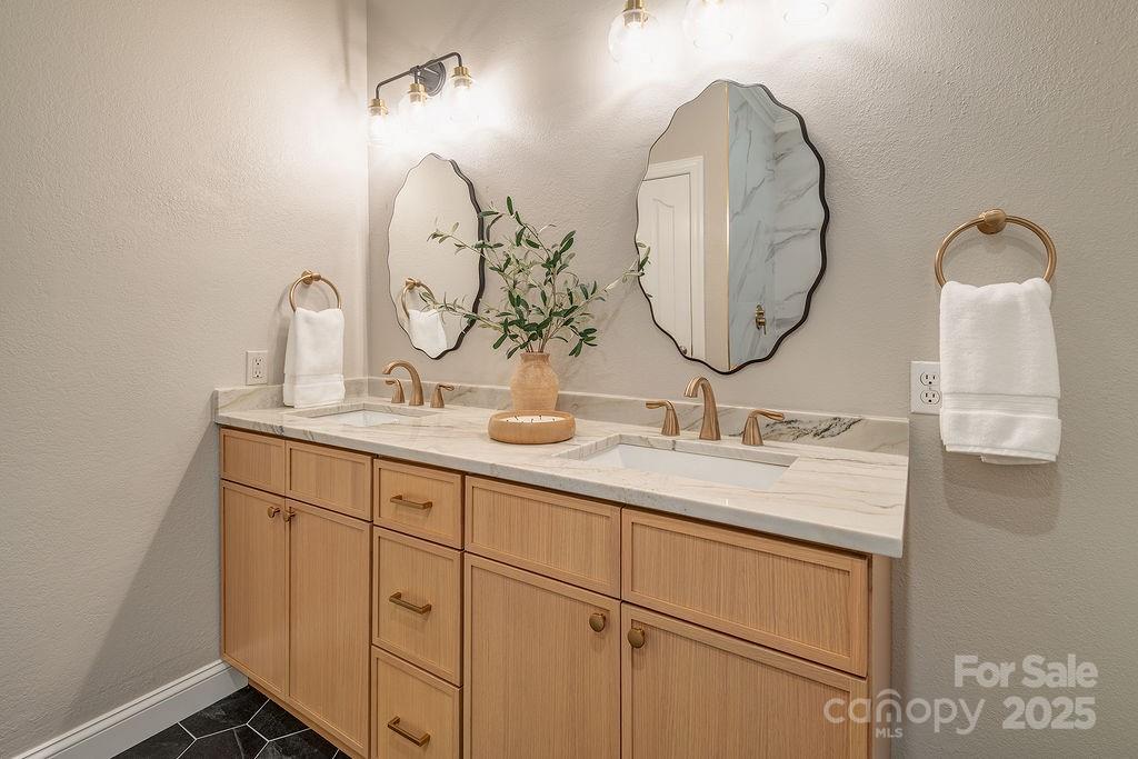 East Ridge - Residential