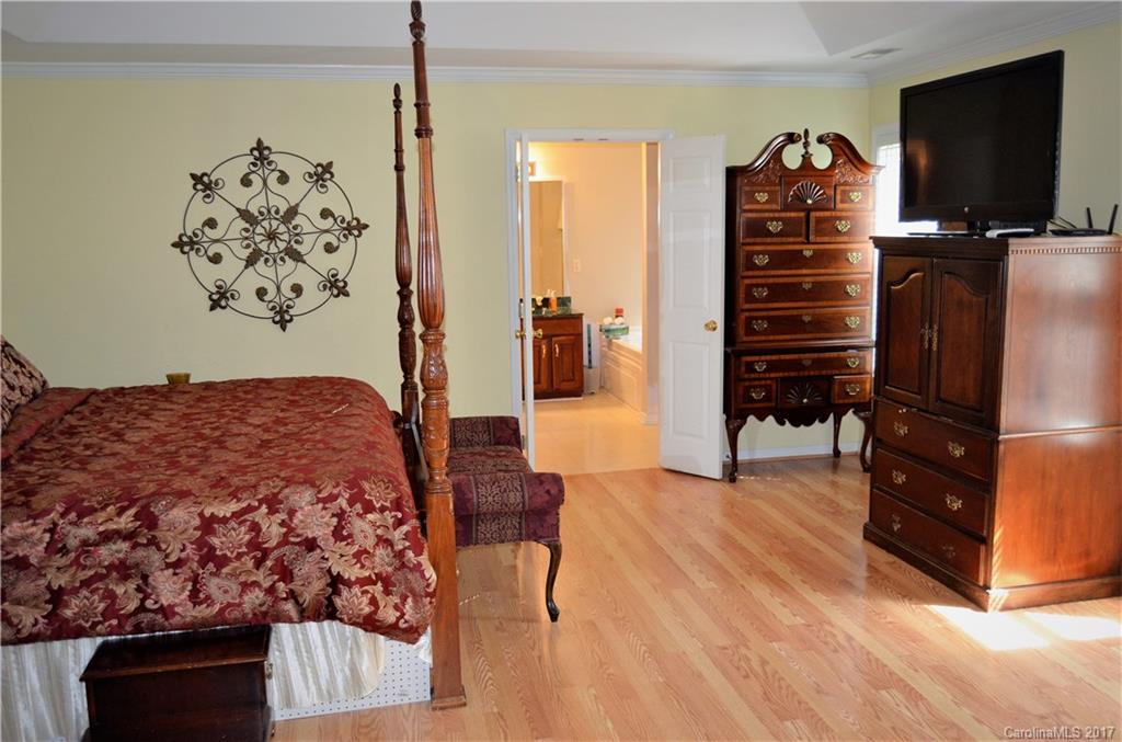 Harbor Club - Residential