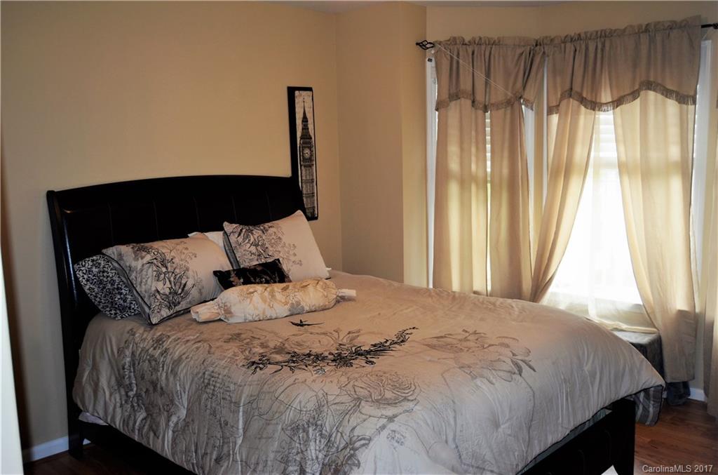 Harbor Club - Residential