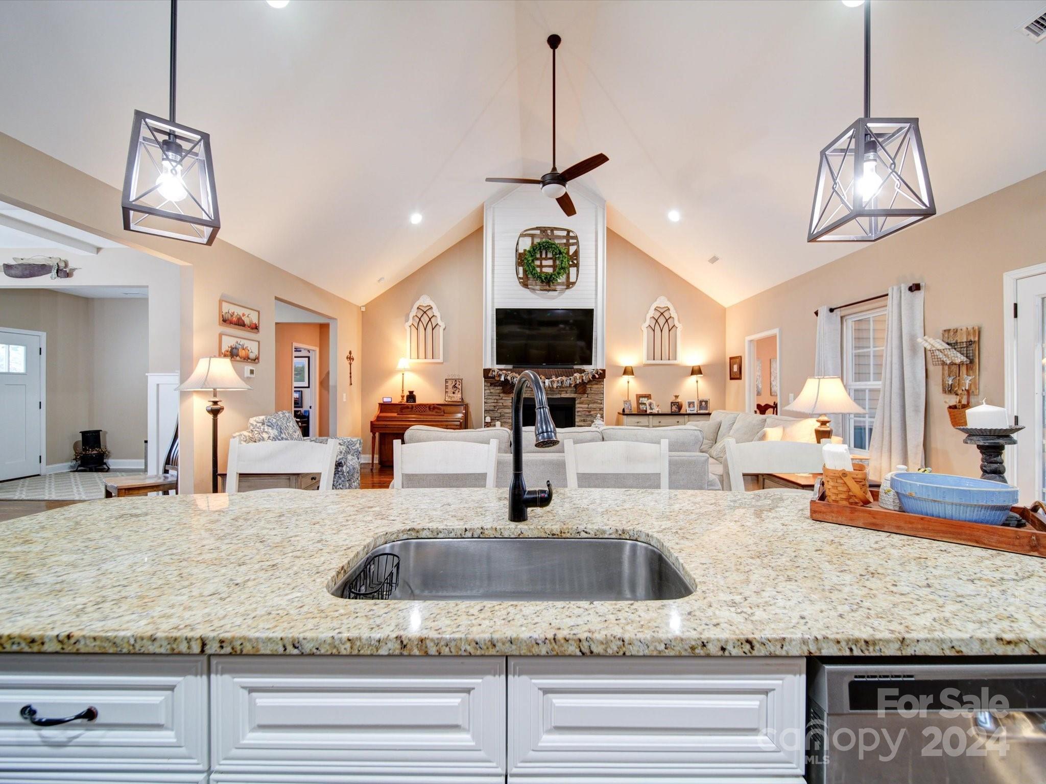 Lauren Pines - Residential