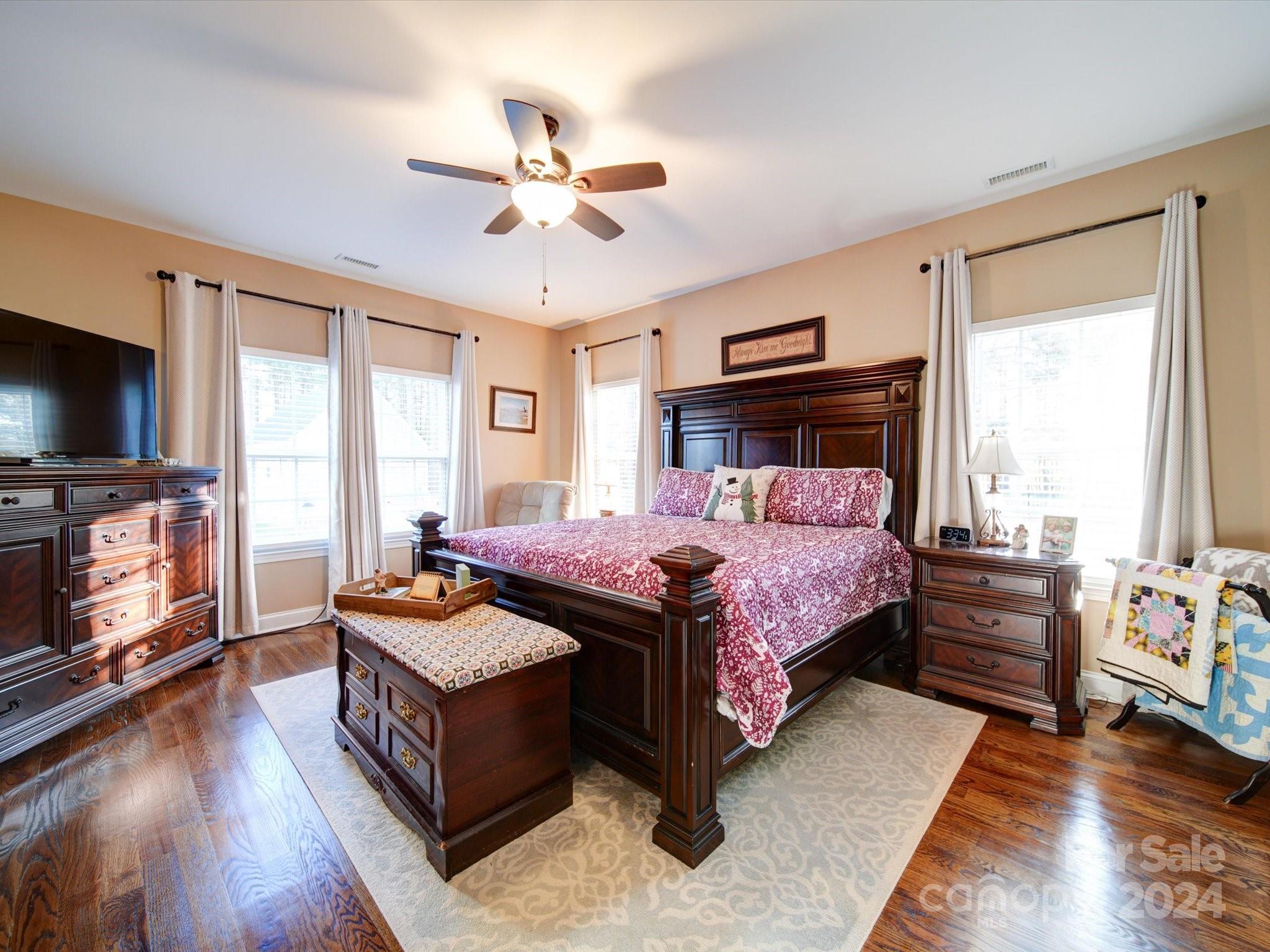 Lauren Pines - Residential