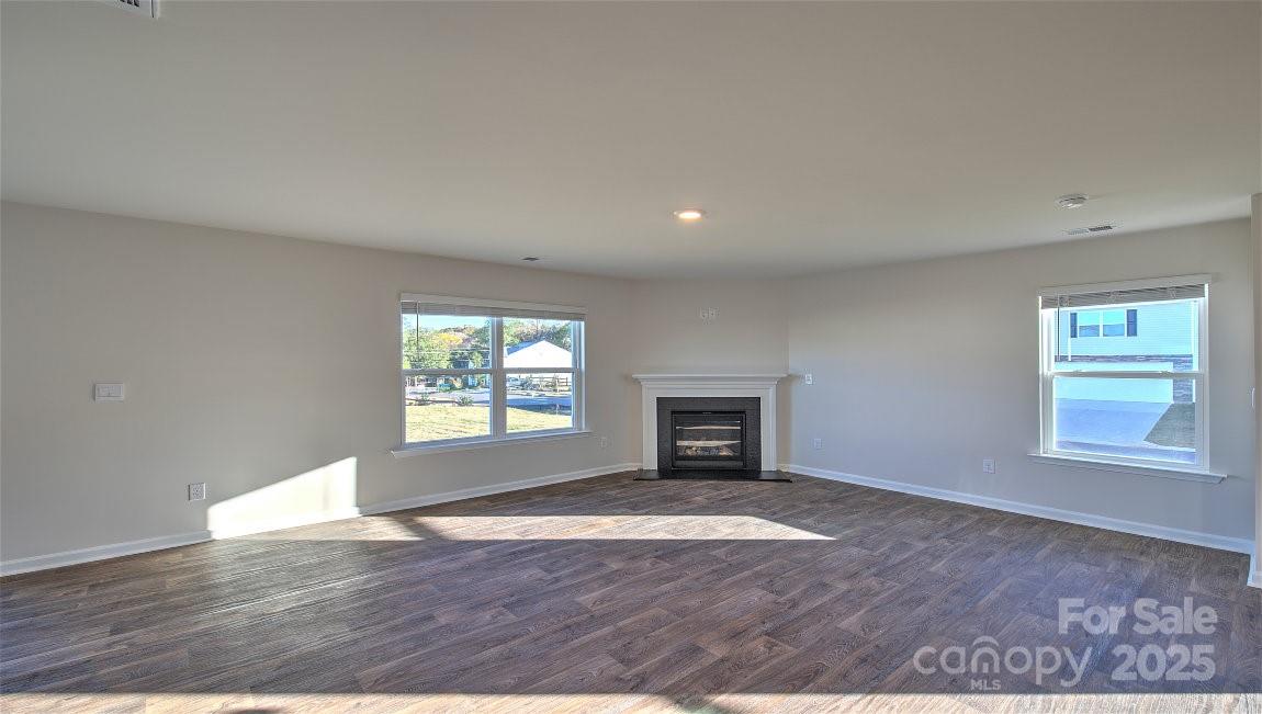 Hamilton Woods - Residential