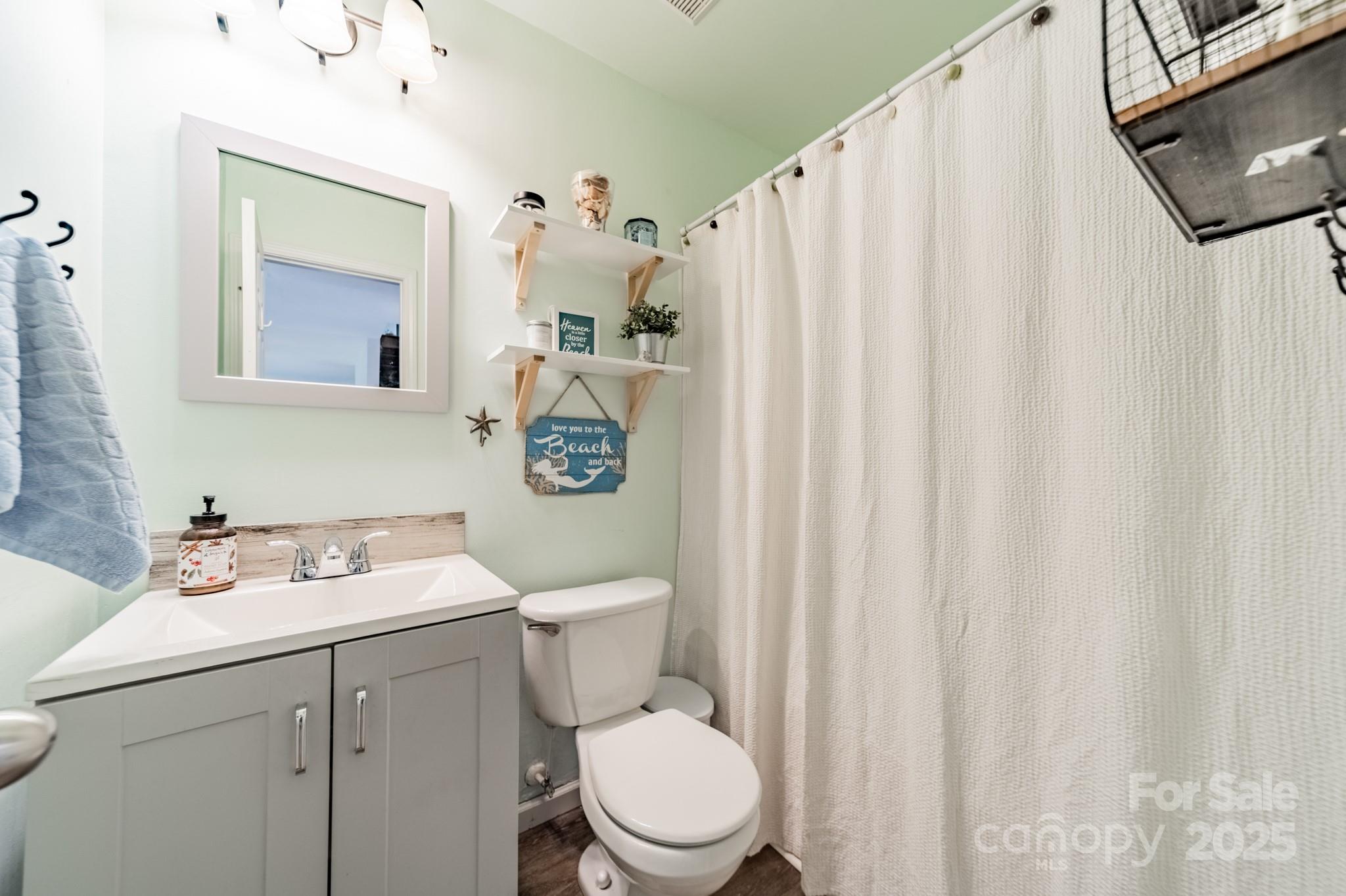 Sandy Pointe - Residential