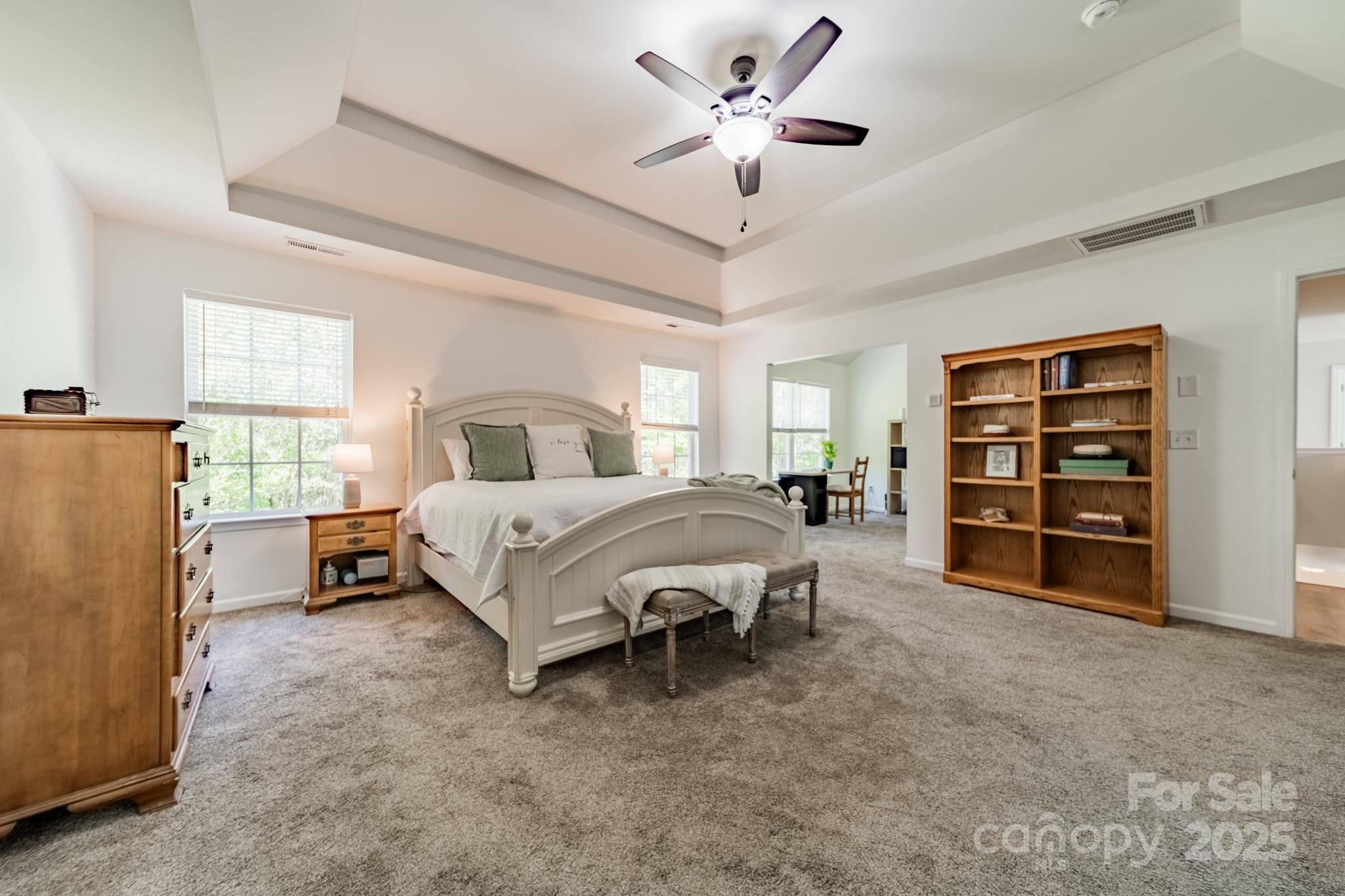 Sandy Pointe - Residential