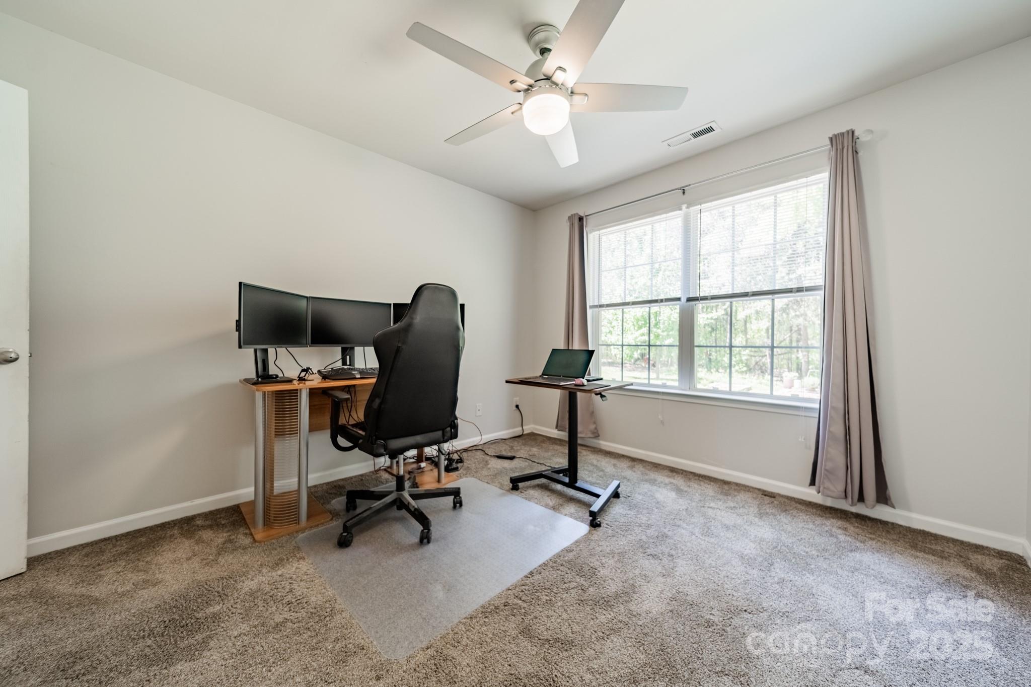Sandy Pointe - Residential