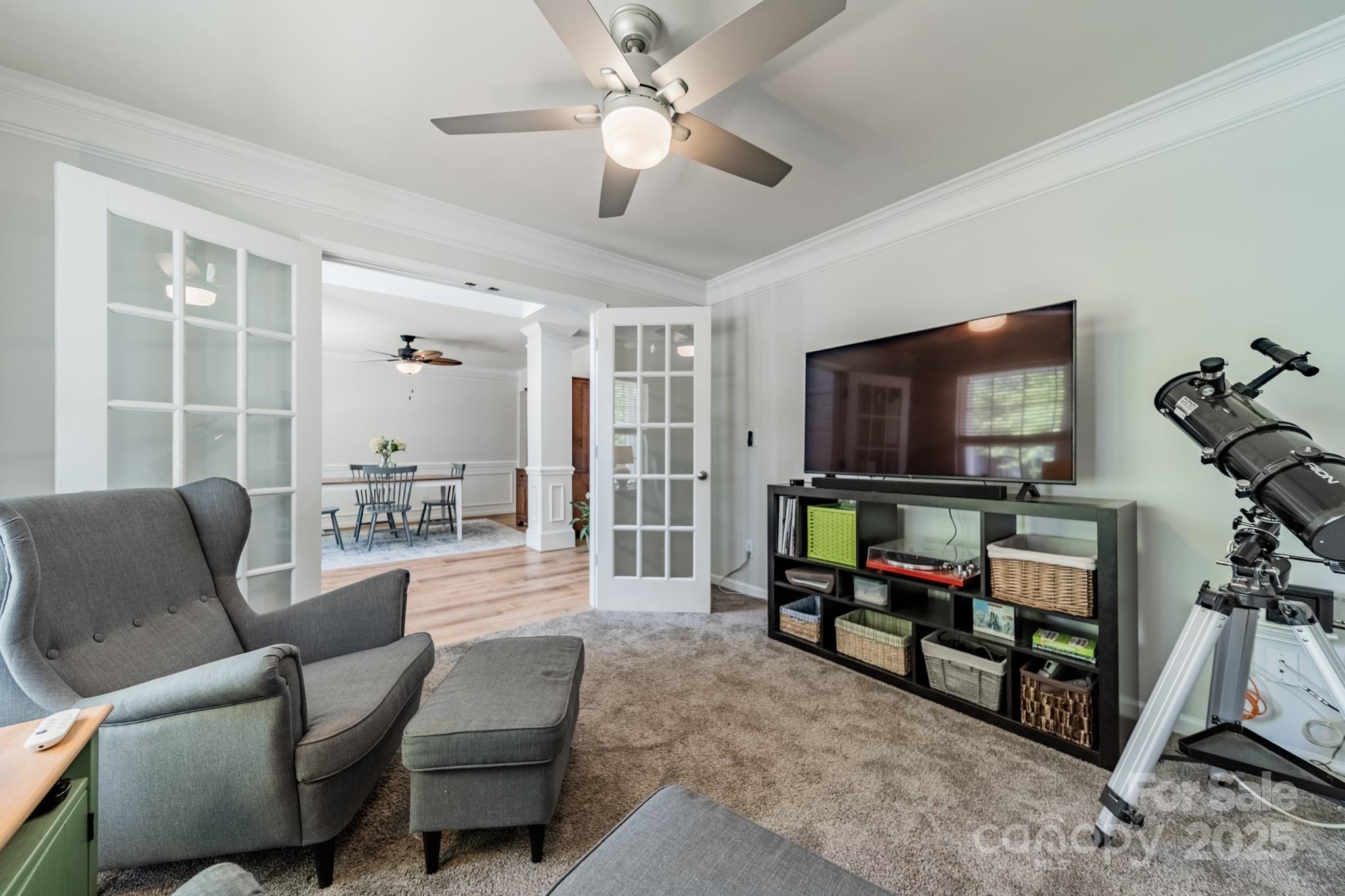 Sandy Pointe - Residential
