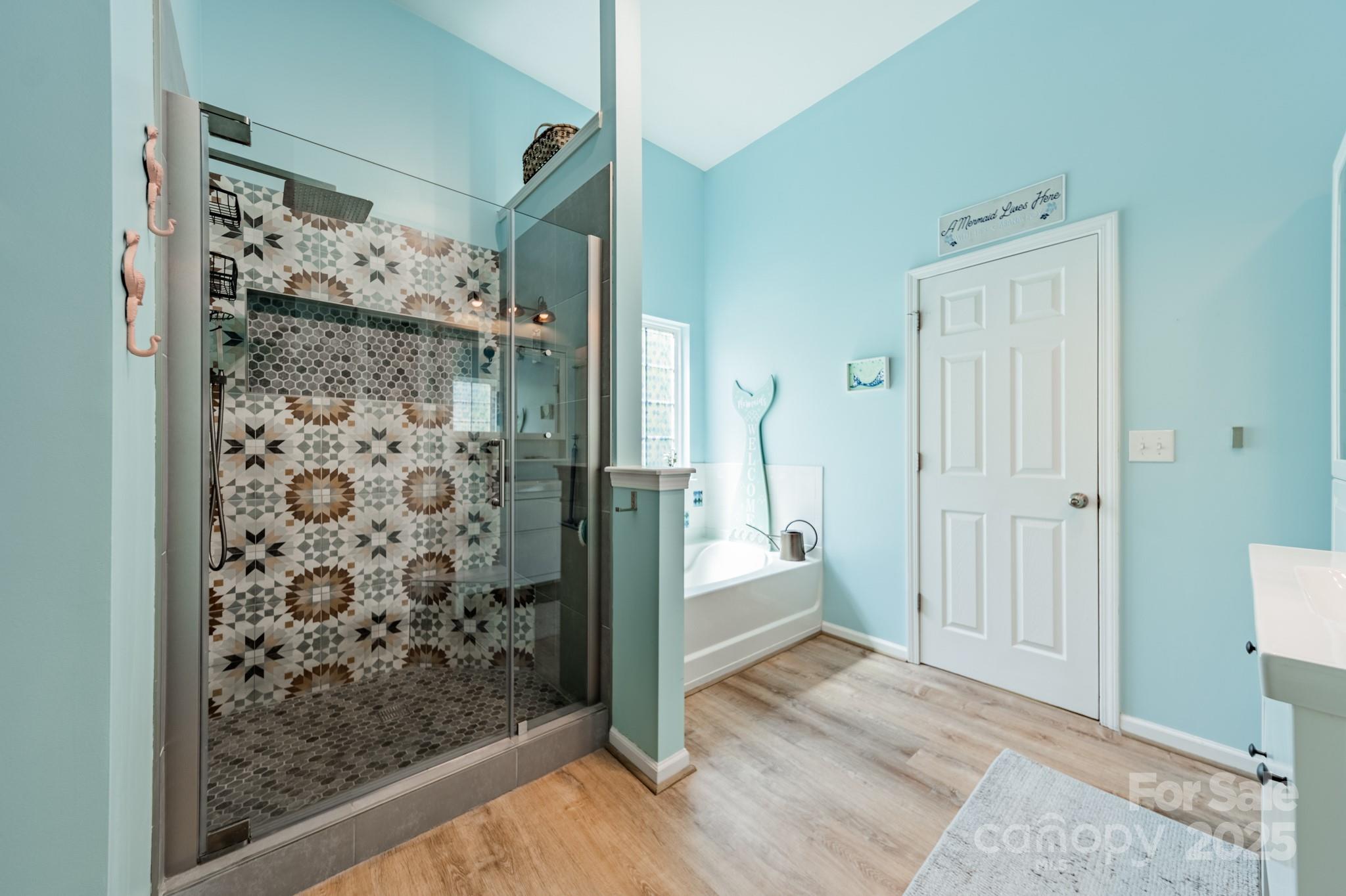 Sandy Pointe - Residential