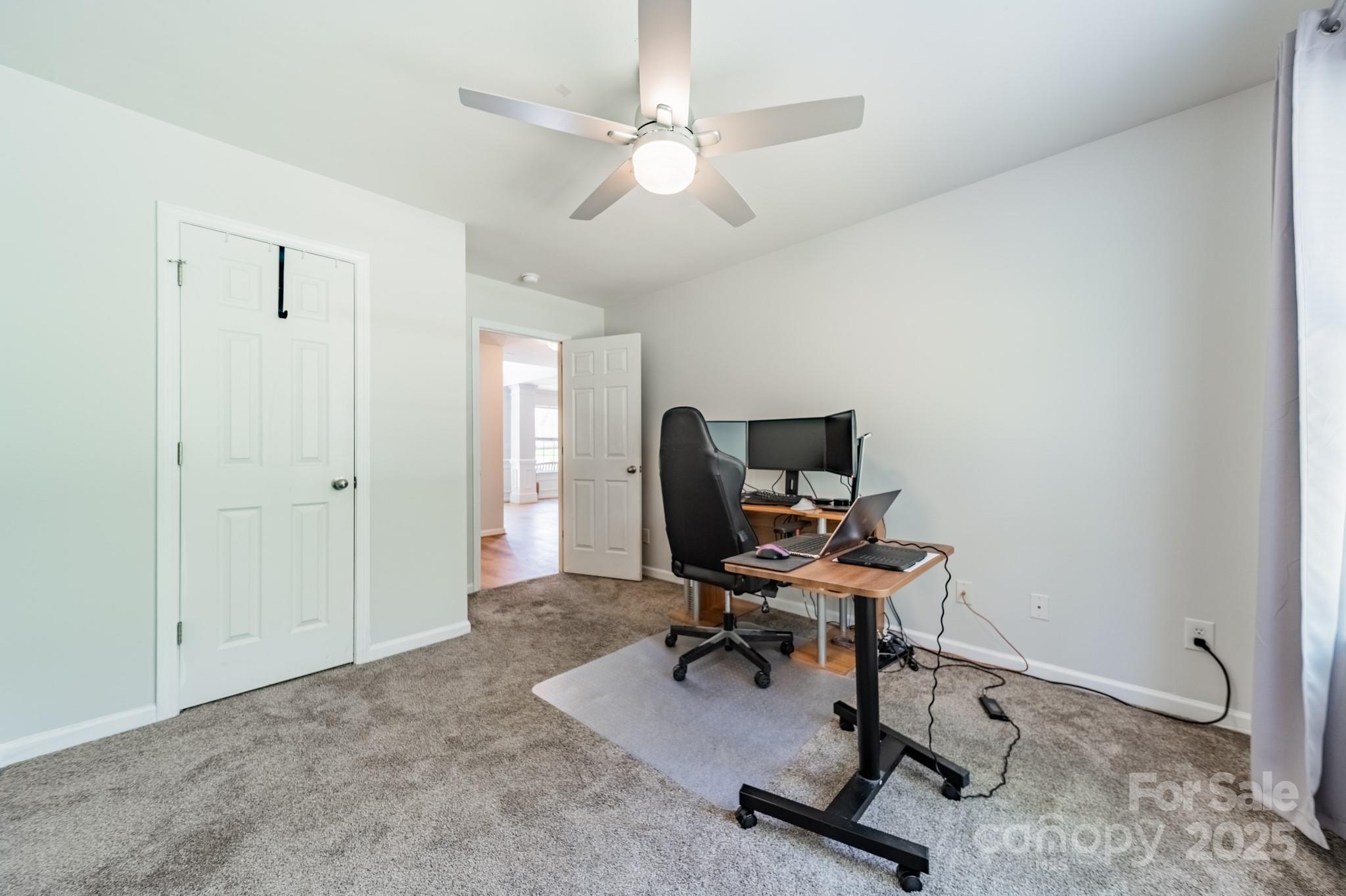 Sandy Pointe - Residential