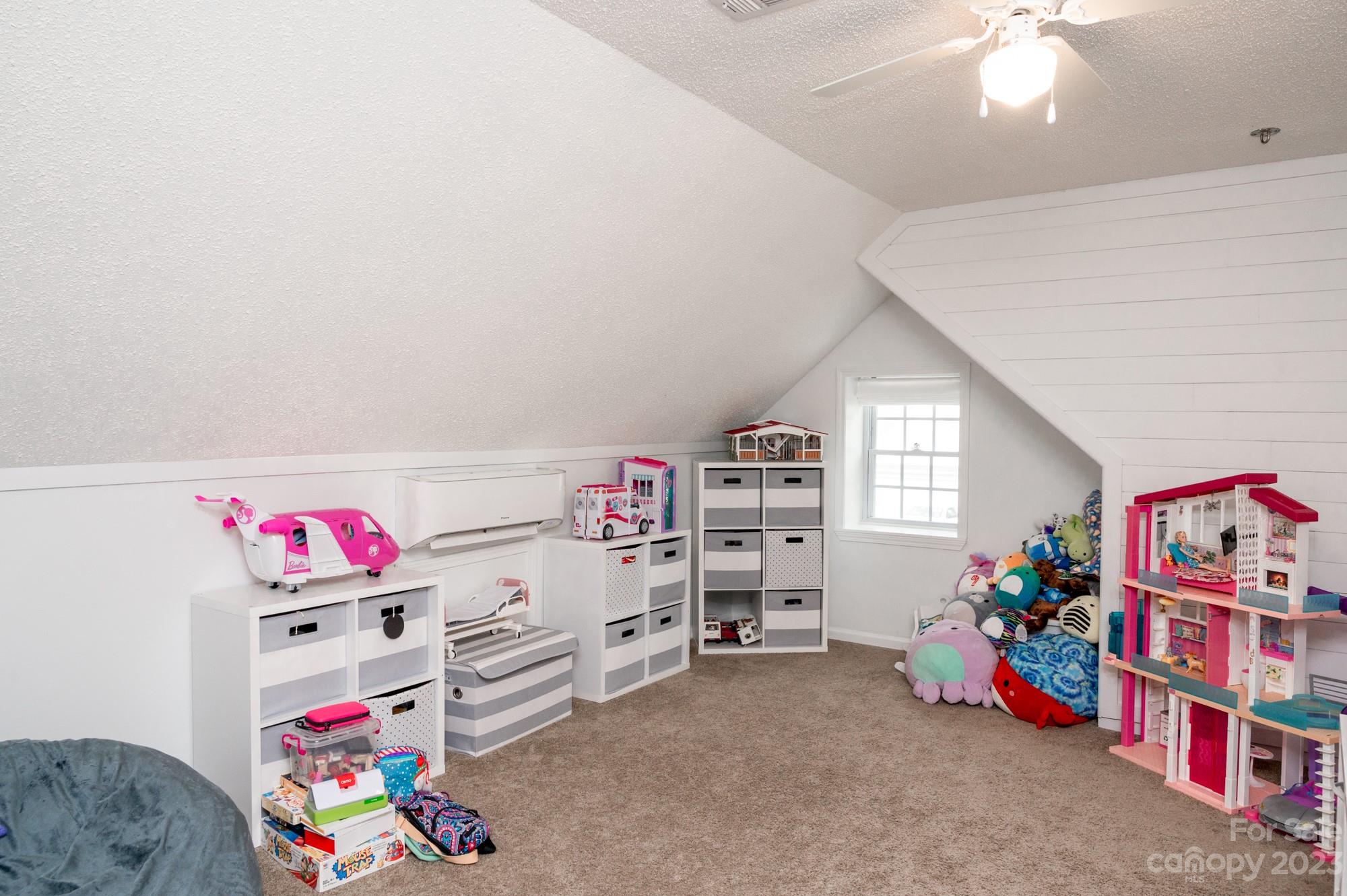 Oak Park - Residential