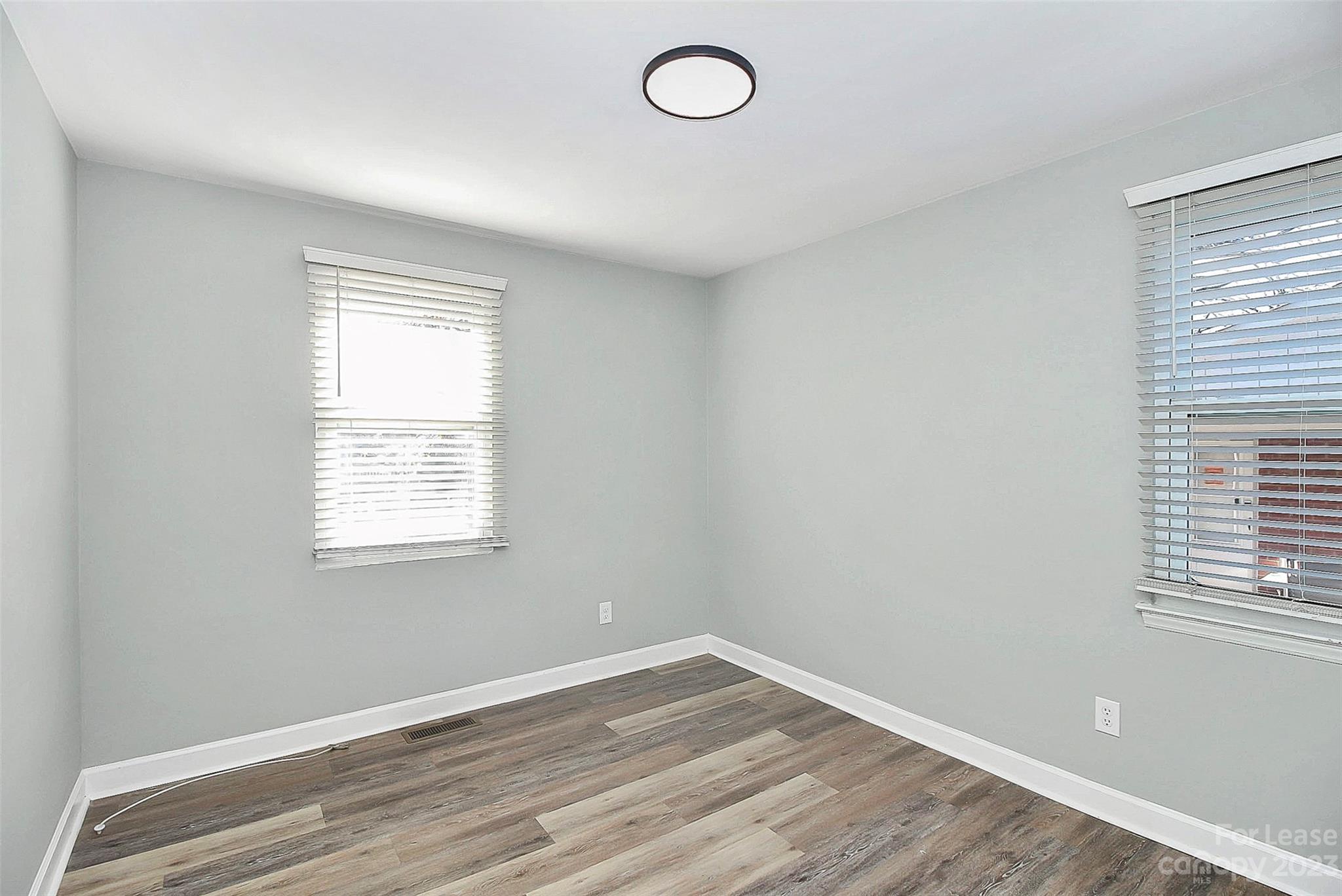 Glendale Acres - Residential Lease