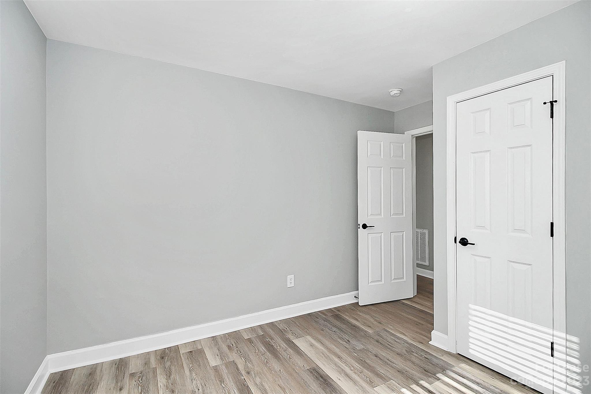 Glendale Acres - Residential Lease