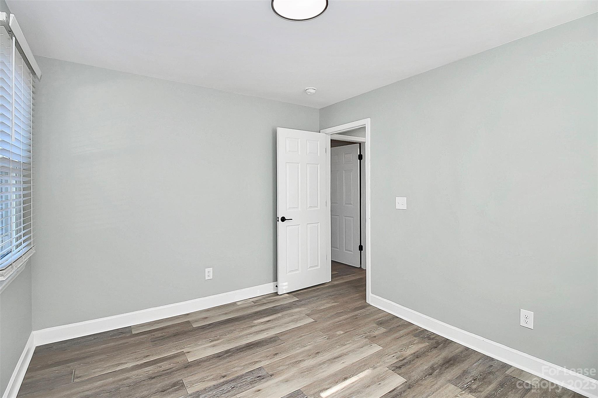 Glendale Acres - Residential Lease