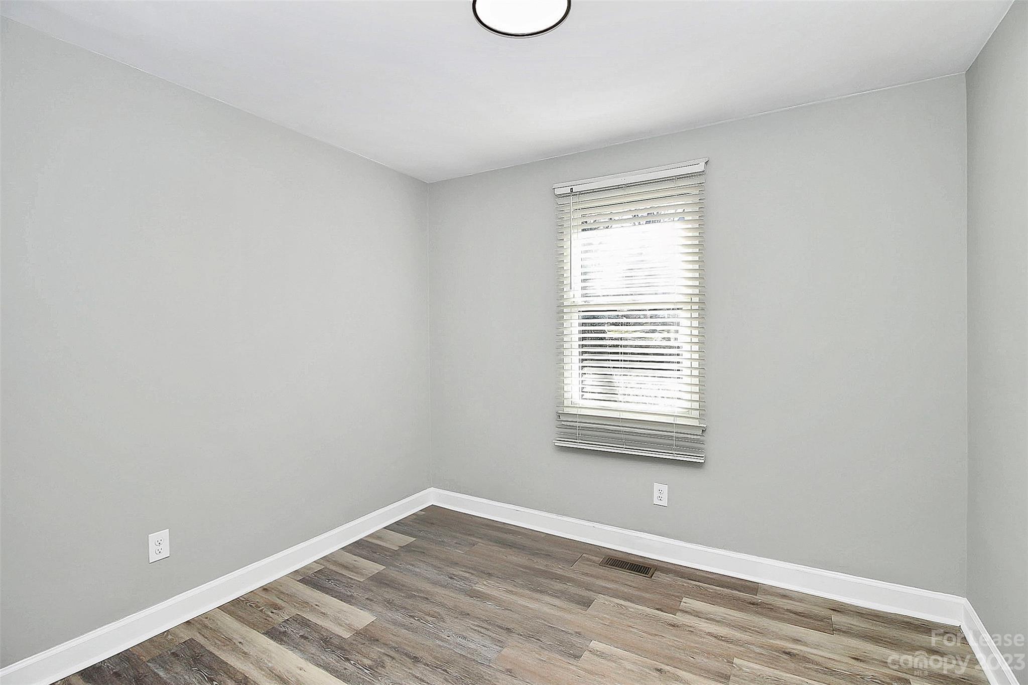 Glendale Acres - Residential Lease