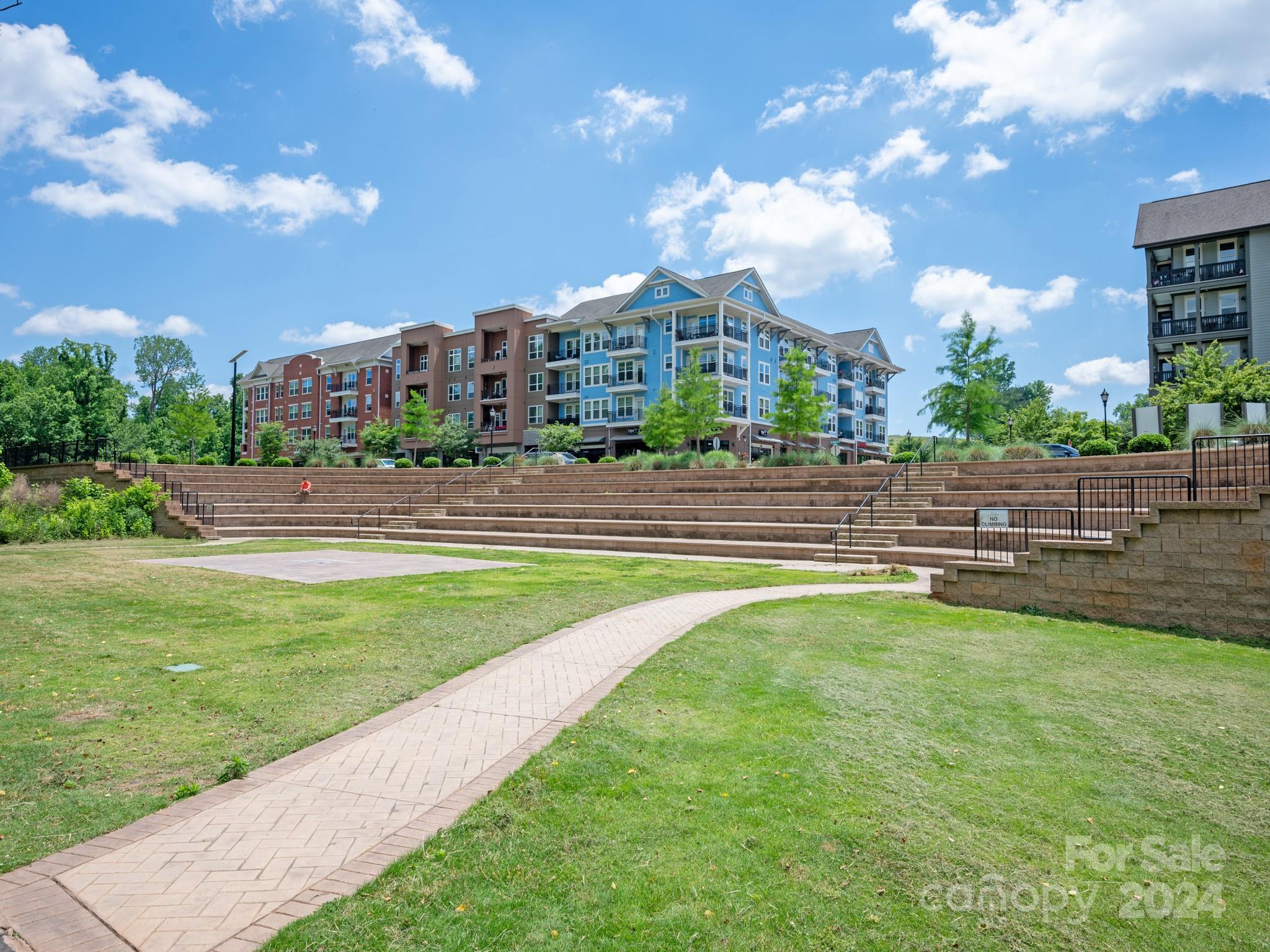 Riverwalk - Residential