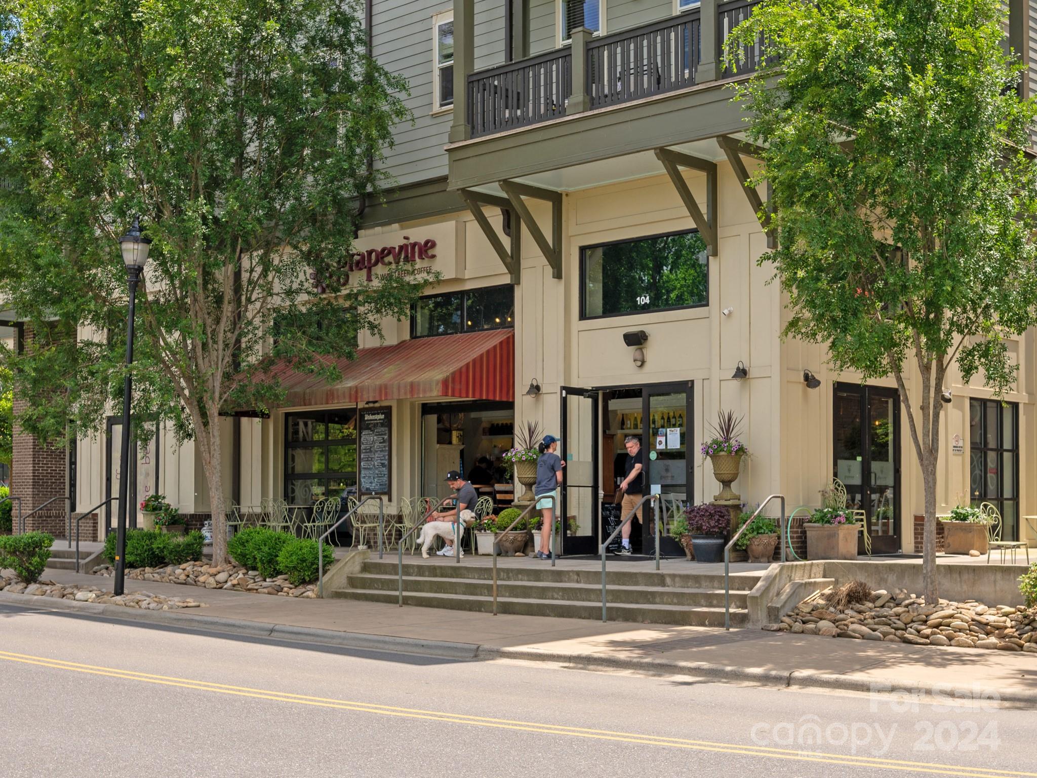 Riverwalk - Residential