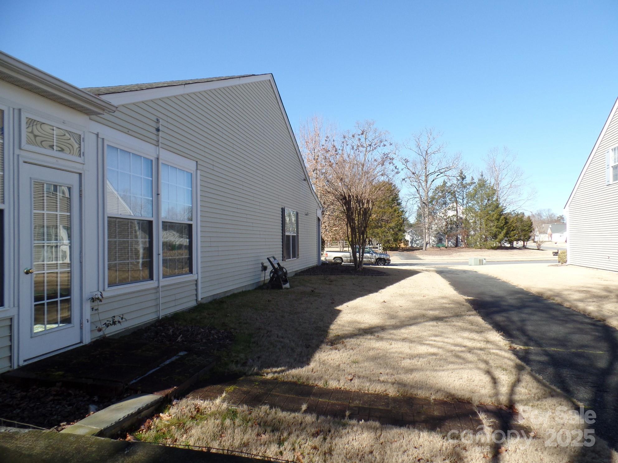 Highland Creek - Residential