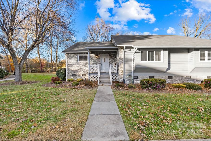 Back On The Market No Fault Of The Sellers!  Welcome to this beautifully maintained, move in ready end unit condo located next to the community club house. A $5,000 buyer concession is being offered, It can be used towards closing costs, interest buy down, or any potential repairs!! The vaulted ceilings and spacious floor plan offers open concept living and dining perfect for entertaining. Enjoy your morning coffee while sitting in the sunroom. The spacious primary bedroom offers 2 closet and an en suite bathroom. The 2nd bedroom offers flexibility for guests or a home office. HOA covers trash pickup, lawn care, and exterior maintenance and use of the community pool, clubhouse, and dog park! Don't miss out on this opportunity!!