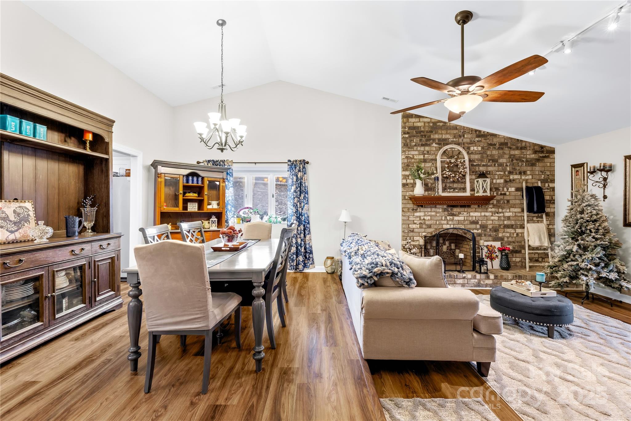 Wellington Hills - Residential