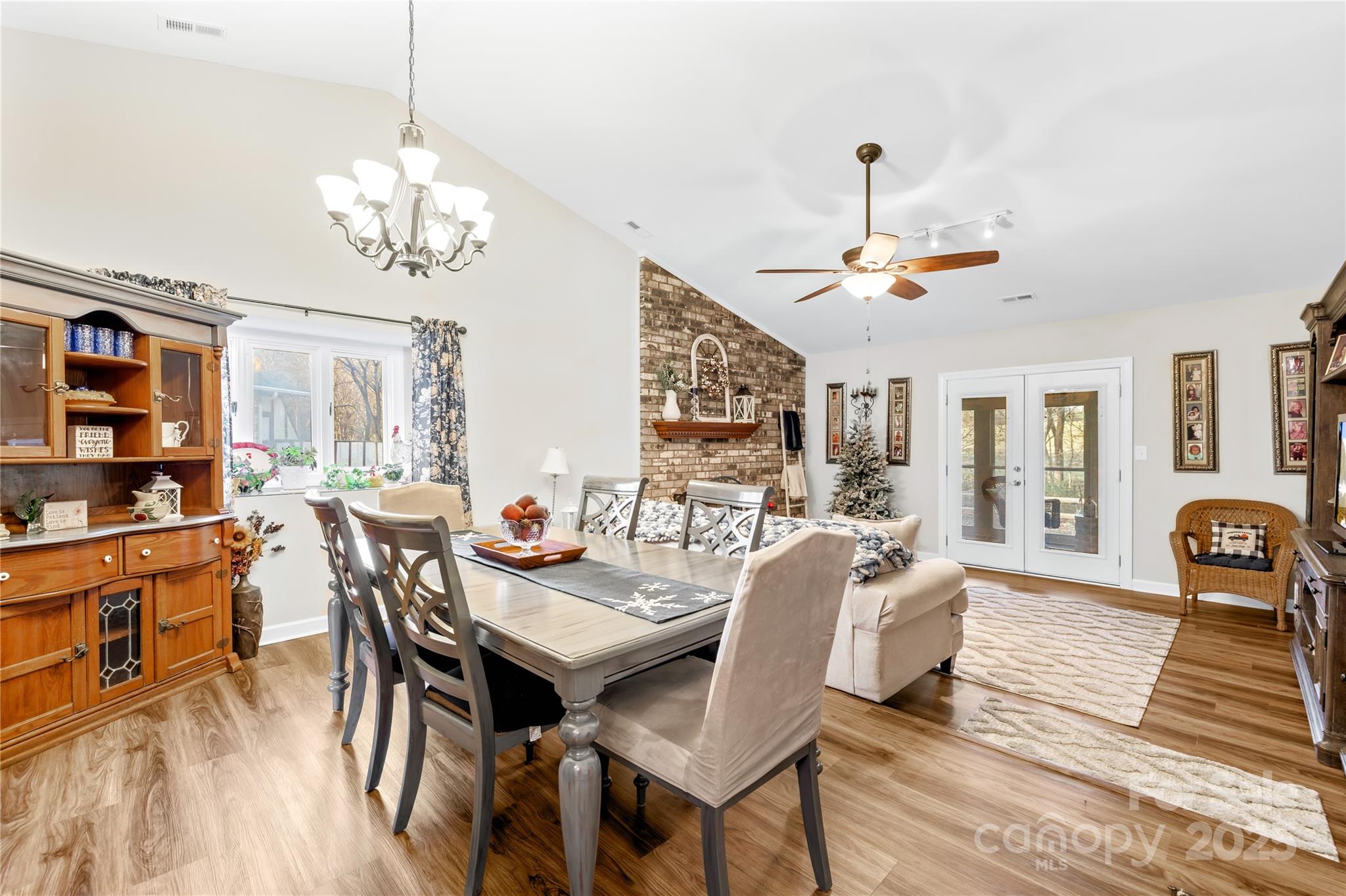 Wellington Hills - Residential