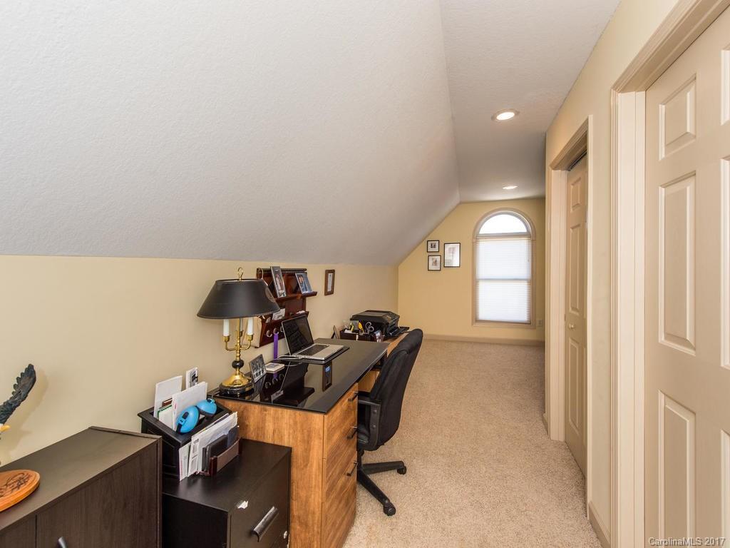 Rivercrest - Residential