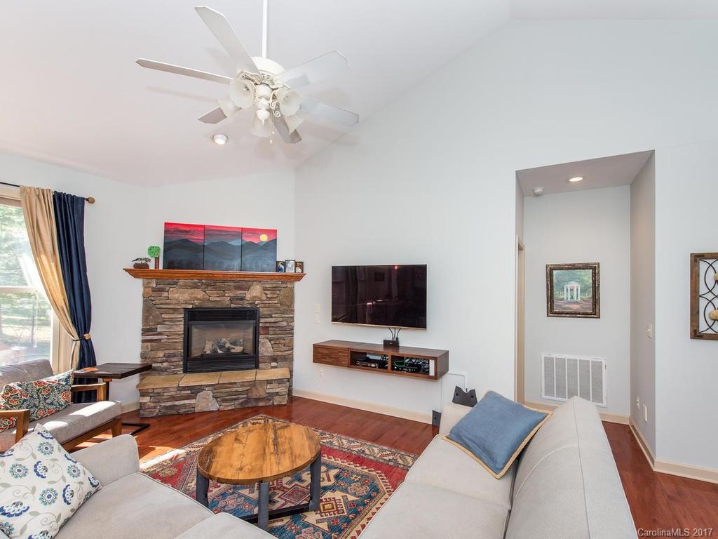 Rivercrest - Residential