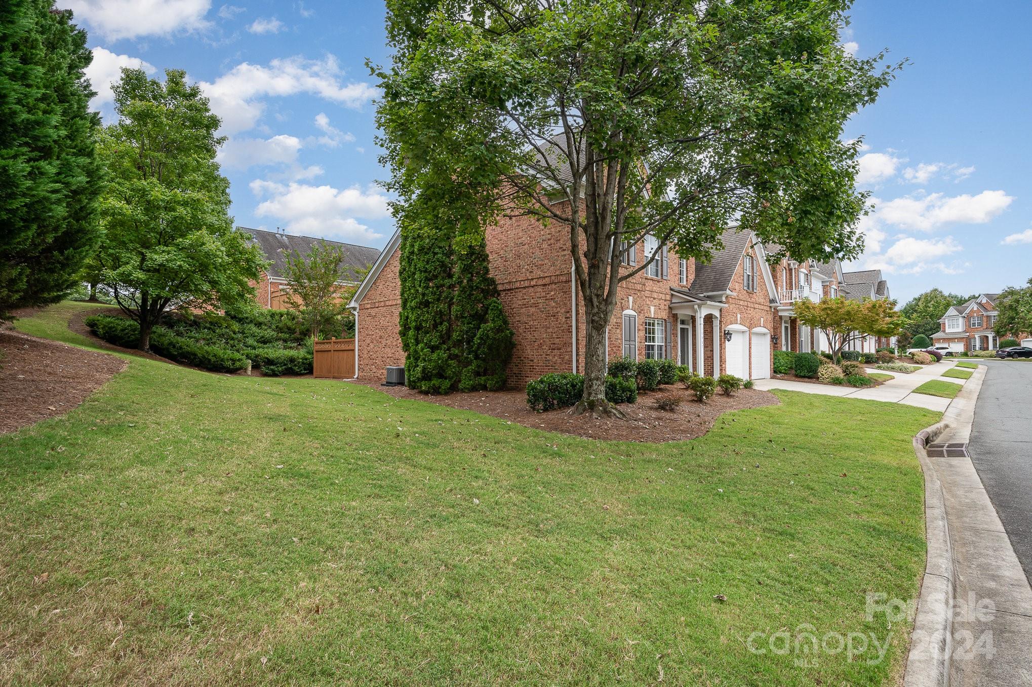 Ivy Ridge at Ballantyne - Residential