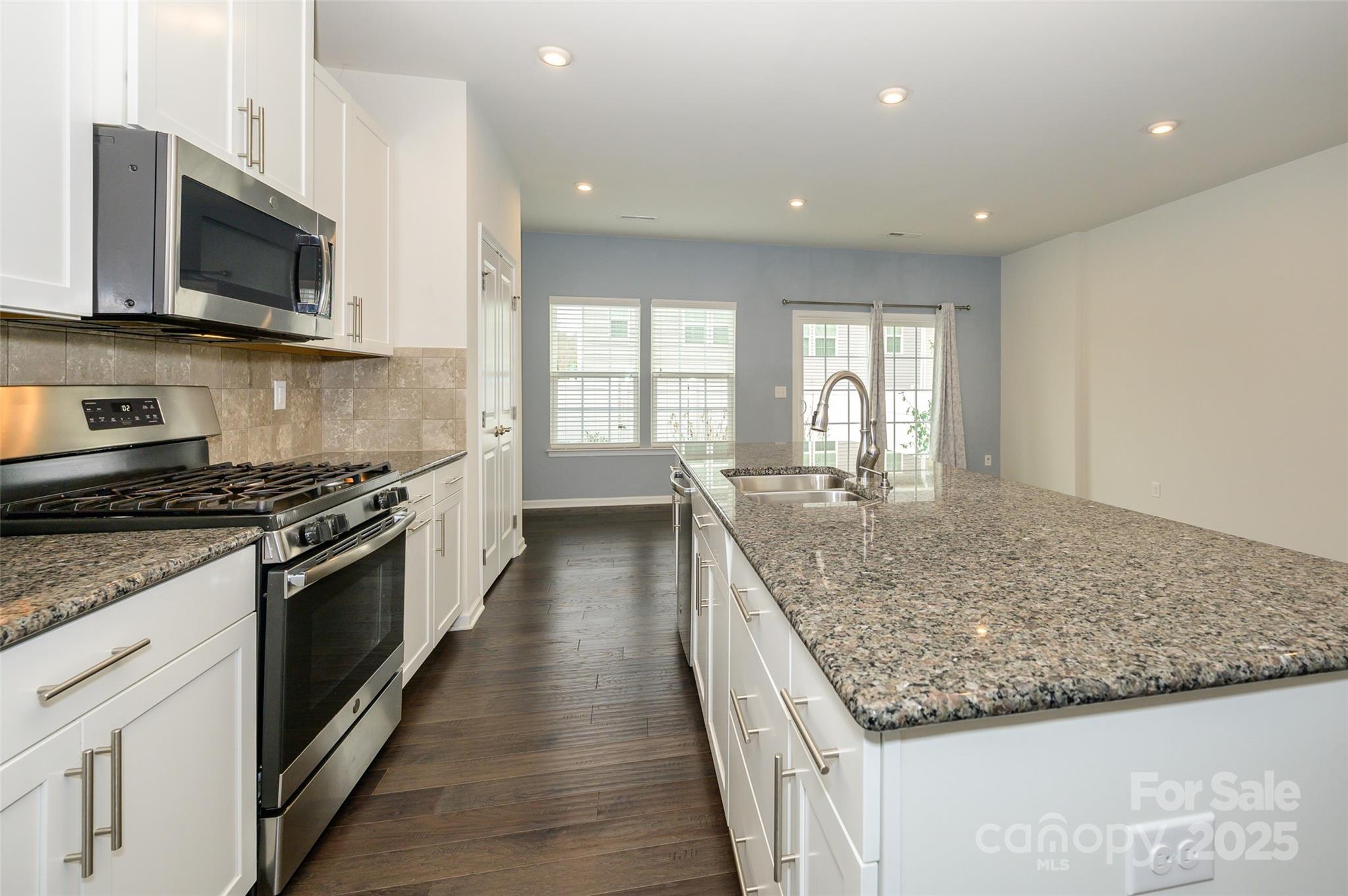 Mariners Pointe at Smithstone - Residential