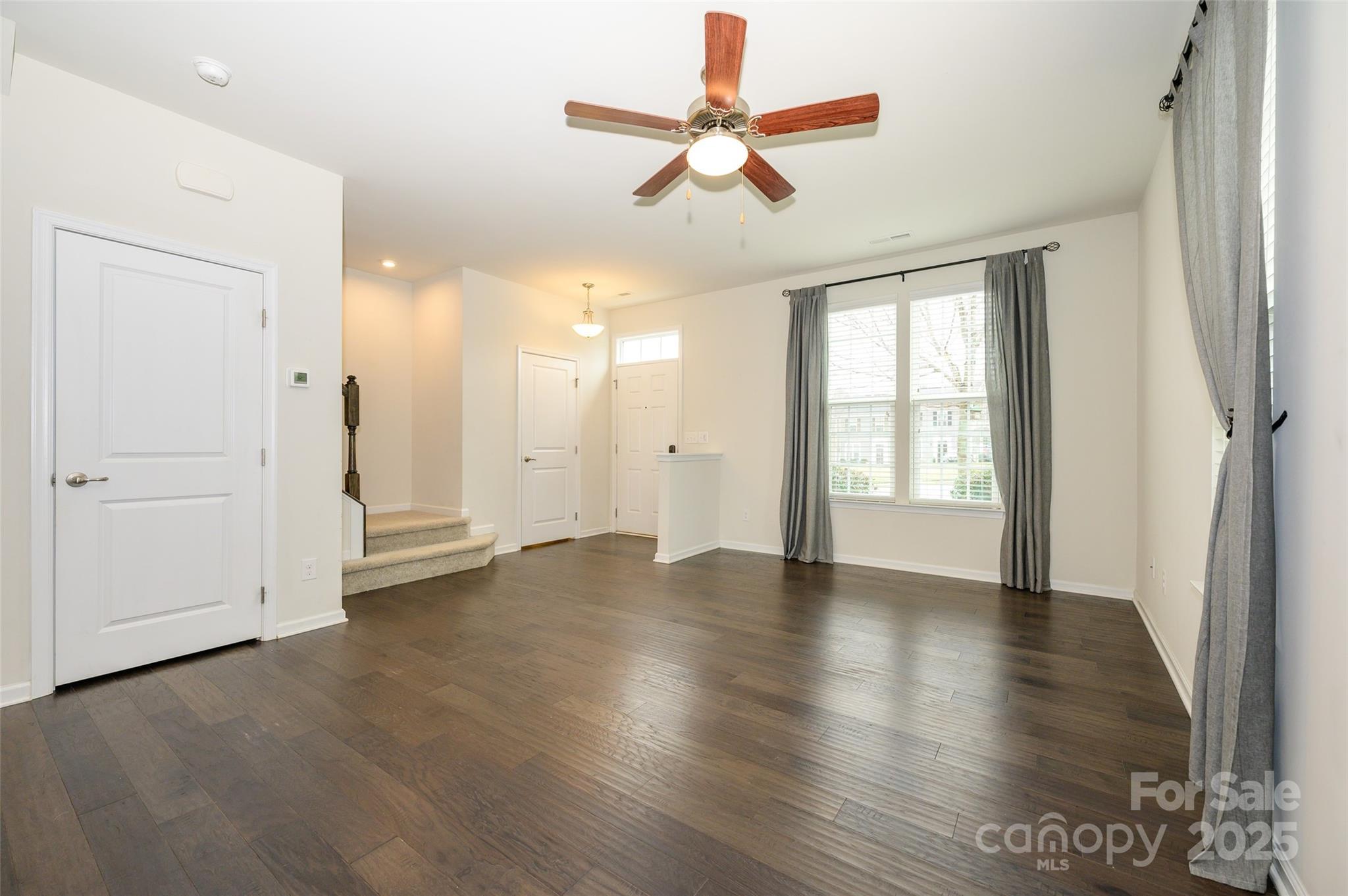 Mariners Pointe at Smithstone - Residential