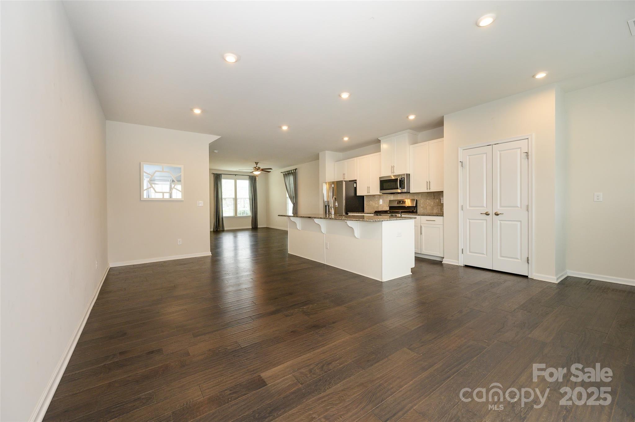 Mariners Pointe at Smithstone - Residential