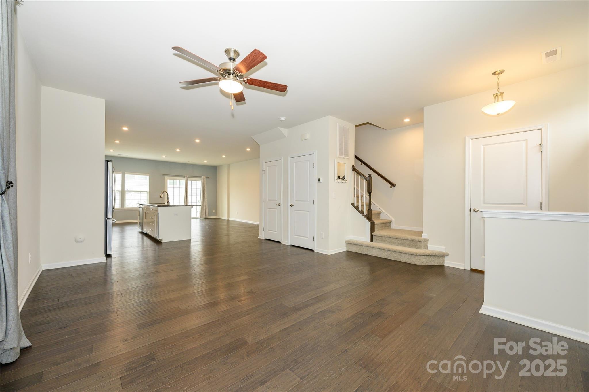 Mariners Pointe at Smithstone - Residential